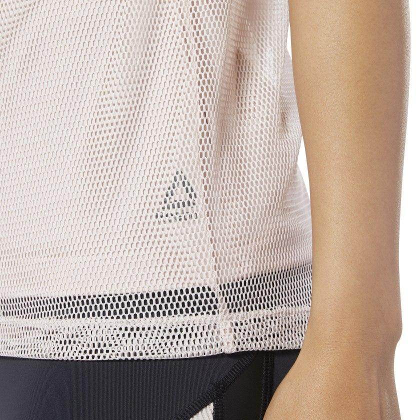 גופיית ריבוק לנשים Reebok C PERFORMANCE TANK DY8042 - RunOFF עכשיו במבצע ב