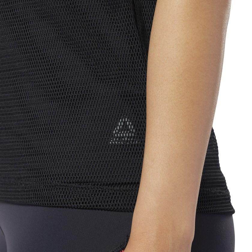 גופיית ריבוק נשים Reebok C PERFORMANCE TANK EB8104 - RunOFF עכשיו במבצע ב