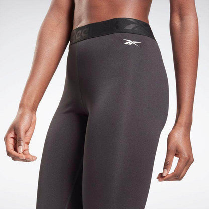 טייטס ריבוק נשים Reebok GR9475 WOR COMM CAPRI FEMALE - RunOFF עכשיו במבצע ב