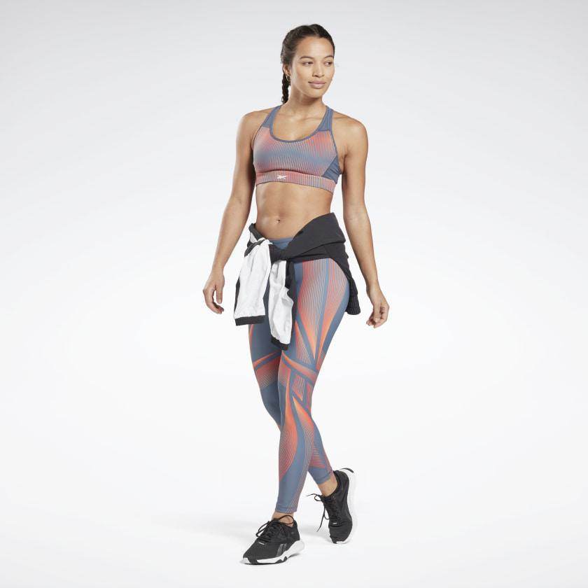 טופ ריבוק לנשים Reebok SH Hero Racer Bra AOP FT0743 smoky indigo - RunOFF עכשיו במבצע ב
