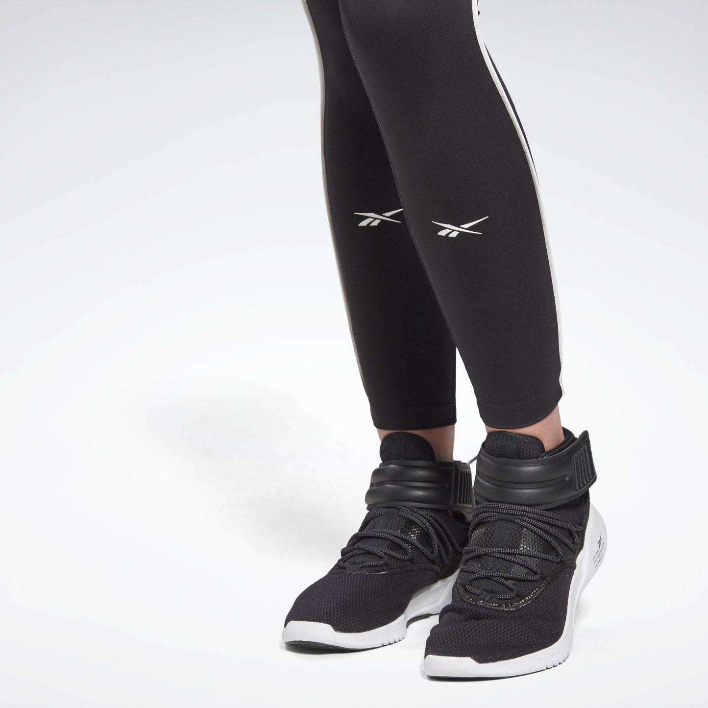 טייטס אדידס ארוך לנשים Reebok SH Lux PerformTight FU2479 - RunOFF עכשיו במבצע ב