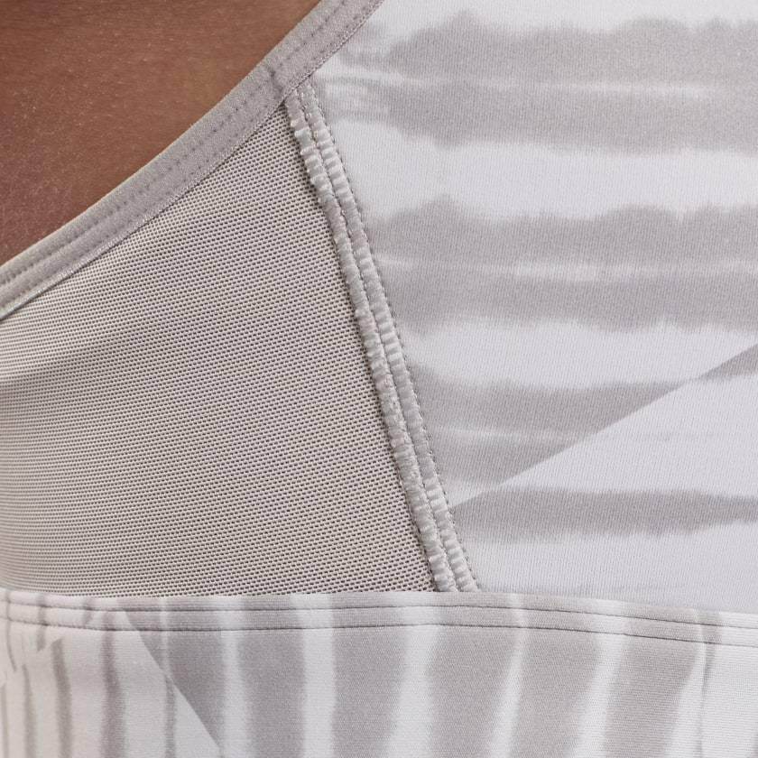 טופ ריבוק Reebok SR Hero Strappy P Bra-AOP FK5377 - RunOFF עכשיו במבצע ב